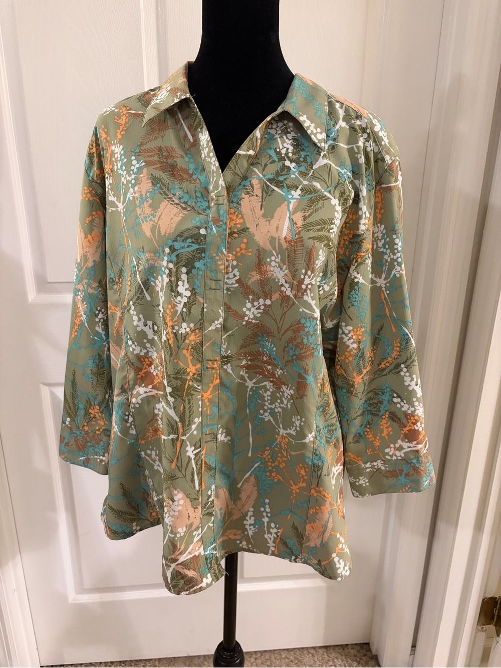 Royal Robbins women's snap front adventure shirt green floral botanic XL